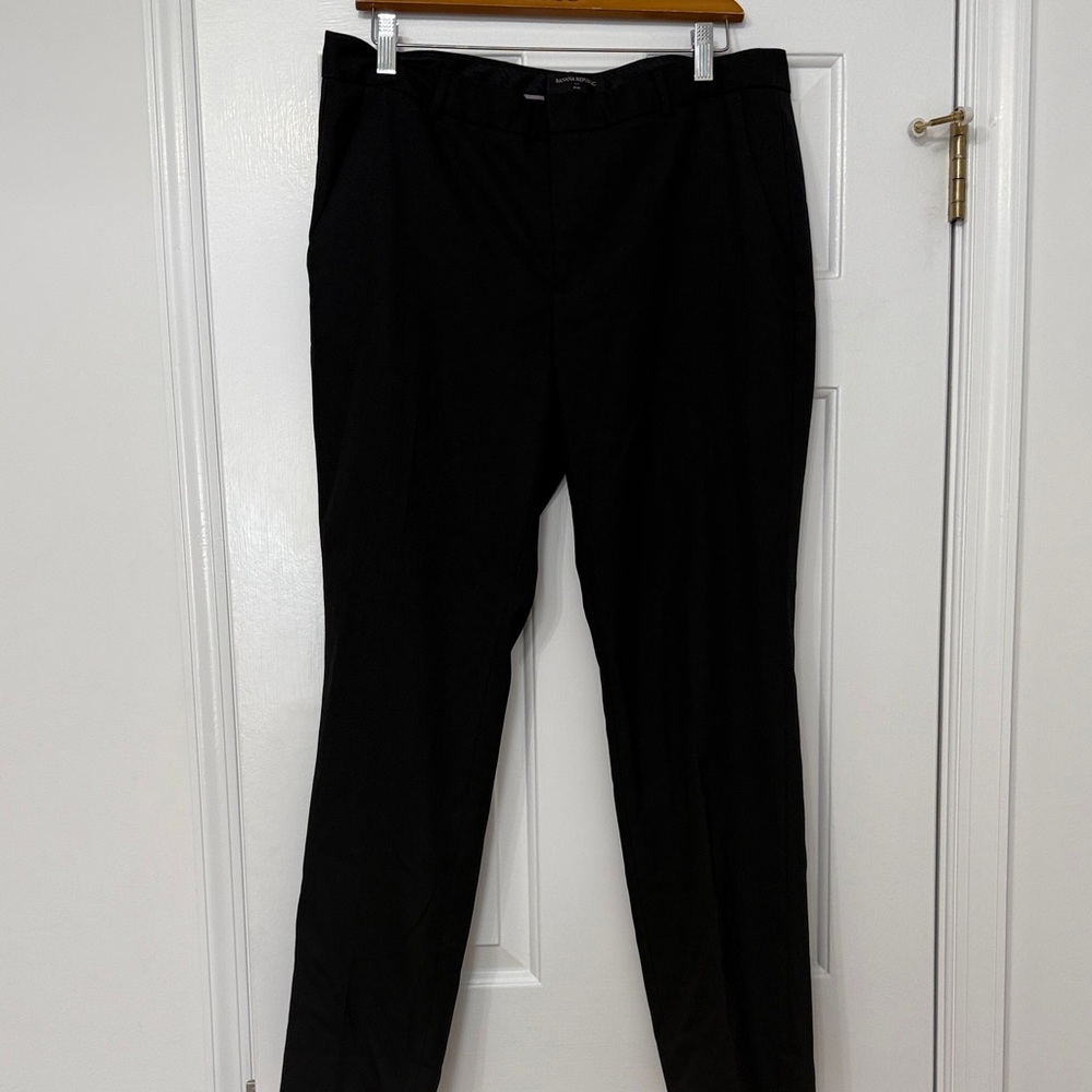 Banana Republic Black Women’s Trousers size 12.